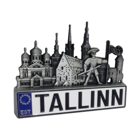 Metallist figuur plaadiga Tallinn